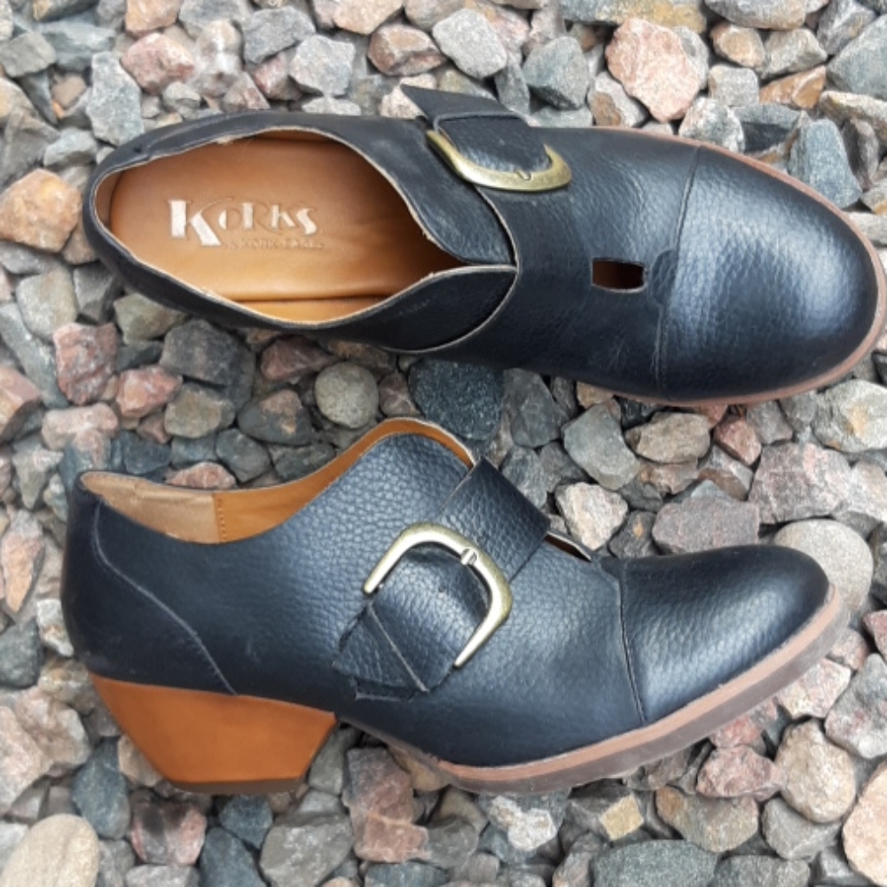 Korks kork-ease black leather clogs shoes sz 8.5